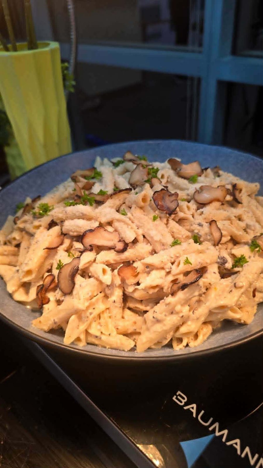Truffle mushroom pasta
